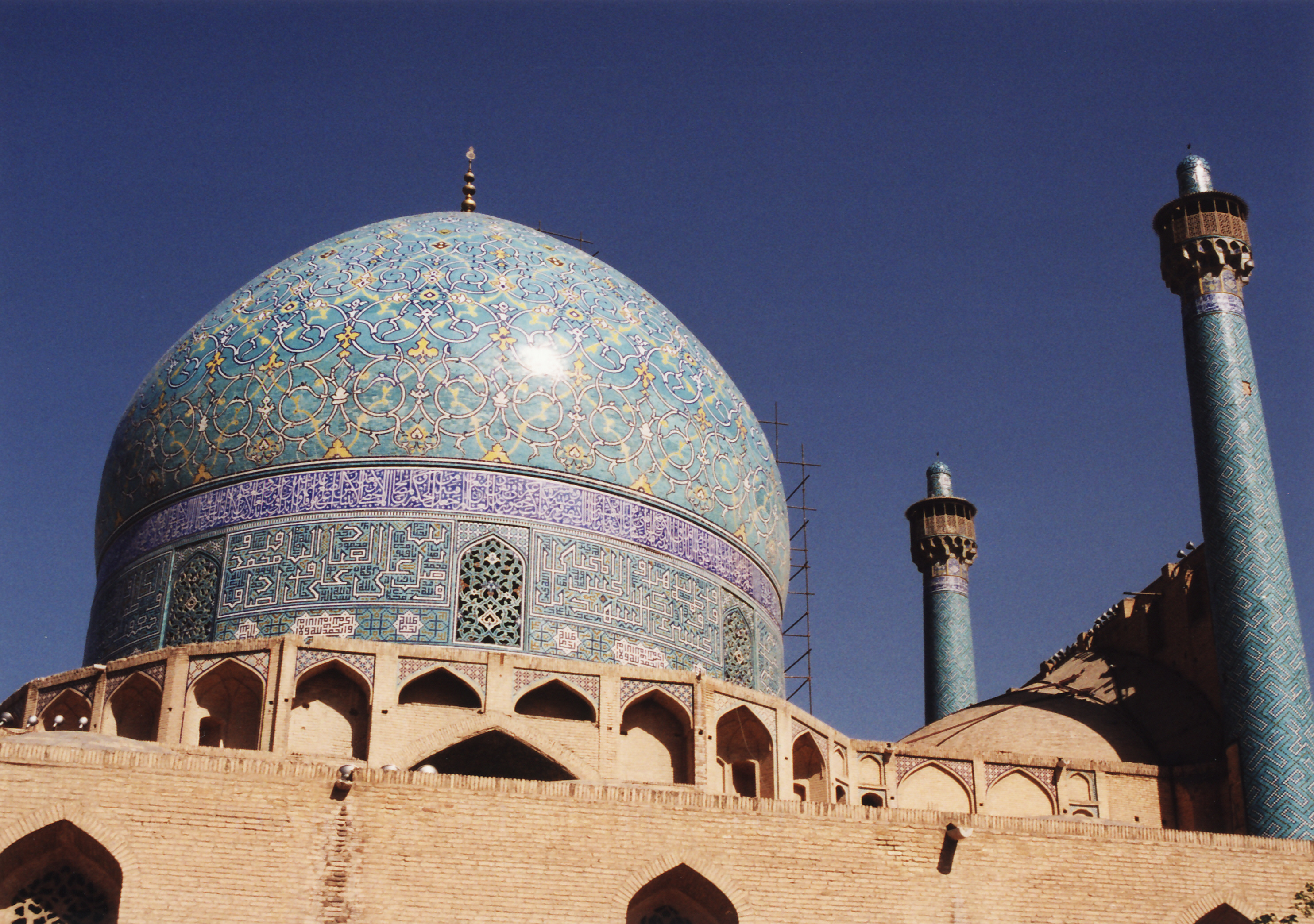 イランの旅 ３ イスファハン１ イマーム広場 イスファハン イラン の旅行記 ブログ By トンガリキさん フォートラベル