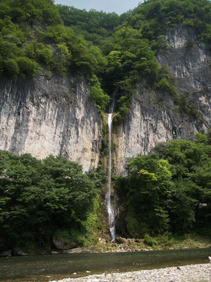 滝と洞窟で涼もう 滝メグラーが行く42 井倉洞と井倉の滝 岡山県新見市 新見 岡山県 の旅行記 ブログ By Gotochanさん フォートラベル 滝と洞窟で涼もう 滝メグラーが行く42 井倉洞と井倉の滝 岡山県新見市 新見 岡山県 の旅行記 ブログ By Gotochanさん フォートラベル