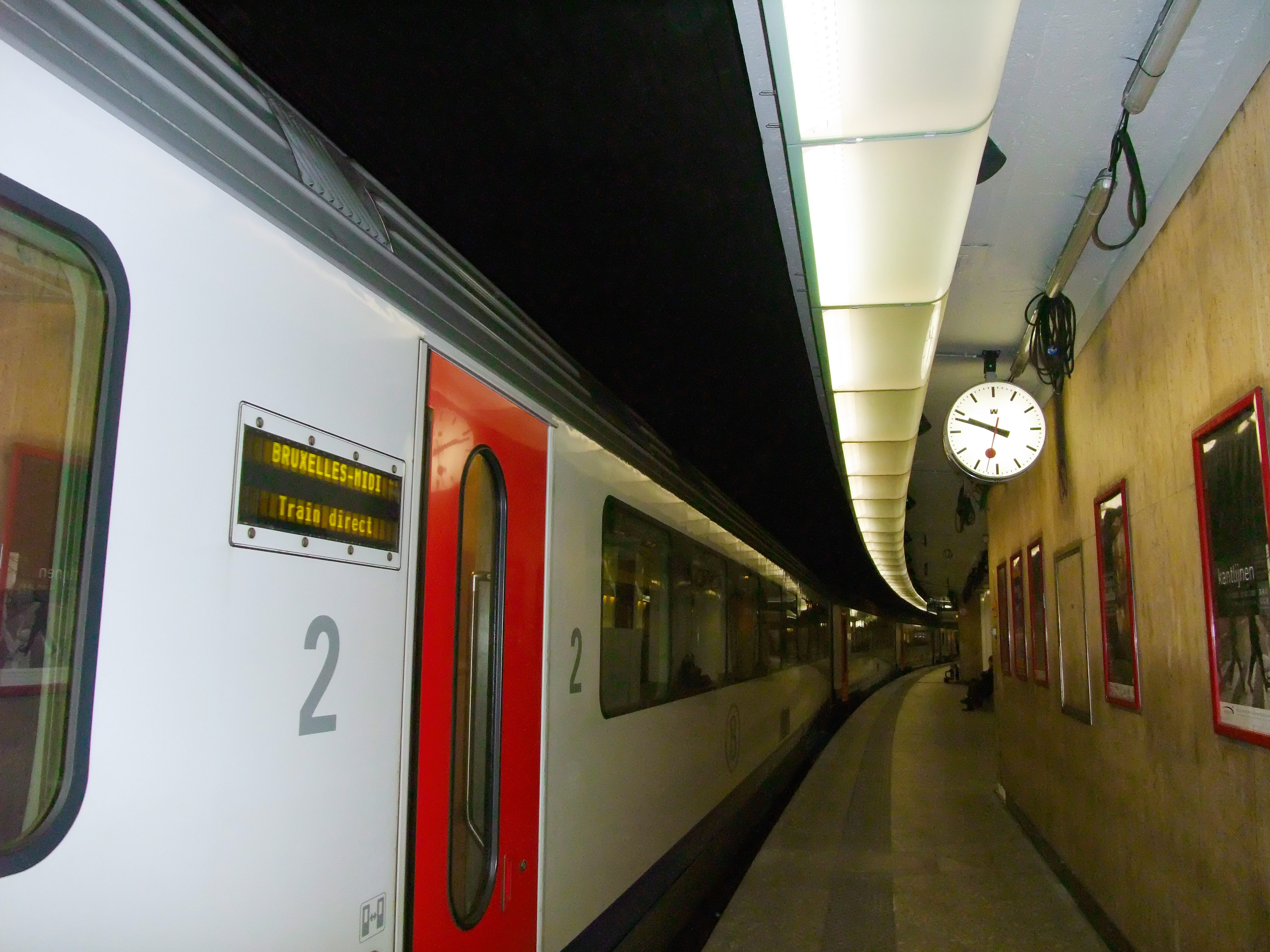 ﾌﾗﾝｽ ﾙｸｾﾝﾌﾞﾙｸ ﾍﾞﾙｷﾞｰ 08 09年末年始 陸の旅 鉄道でブリュッセル中央駅から日帰りで各地へ ブリュッセル ベルギー の旅行記 ブログ By ヴォルさん フォートラベル