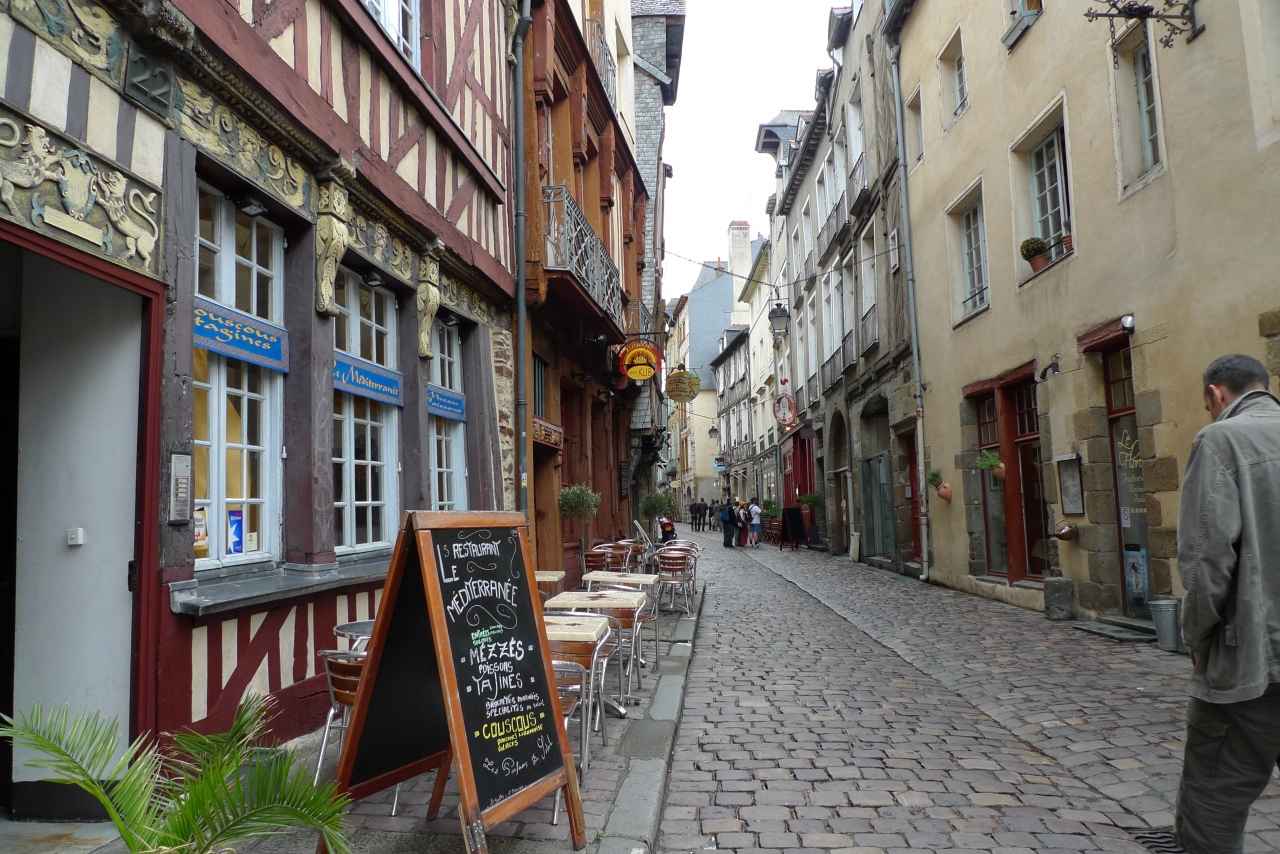 フランス 可愛らしい街のレンヌへ レンヌ フランス の旅行記 ブログ By Hoimekkoさん フォートラベル