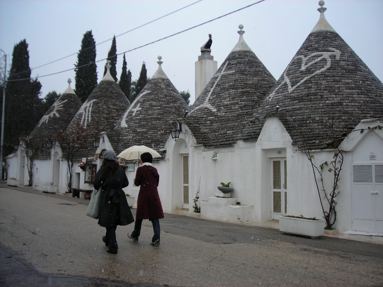 クロアチア11日間 イタリア 雪のアルベロベッロ アルベロベッロ イタリア の旅行記 ブログ By まゆげいぬさん フォートラベル