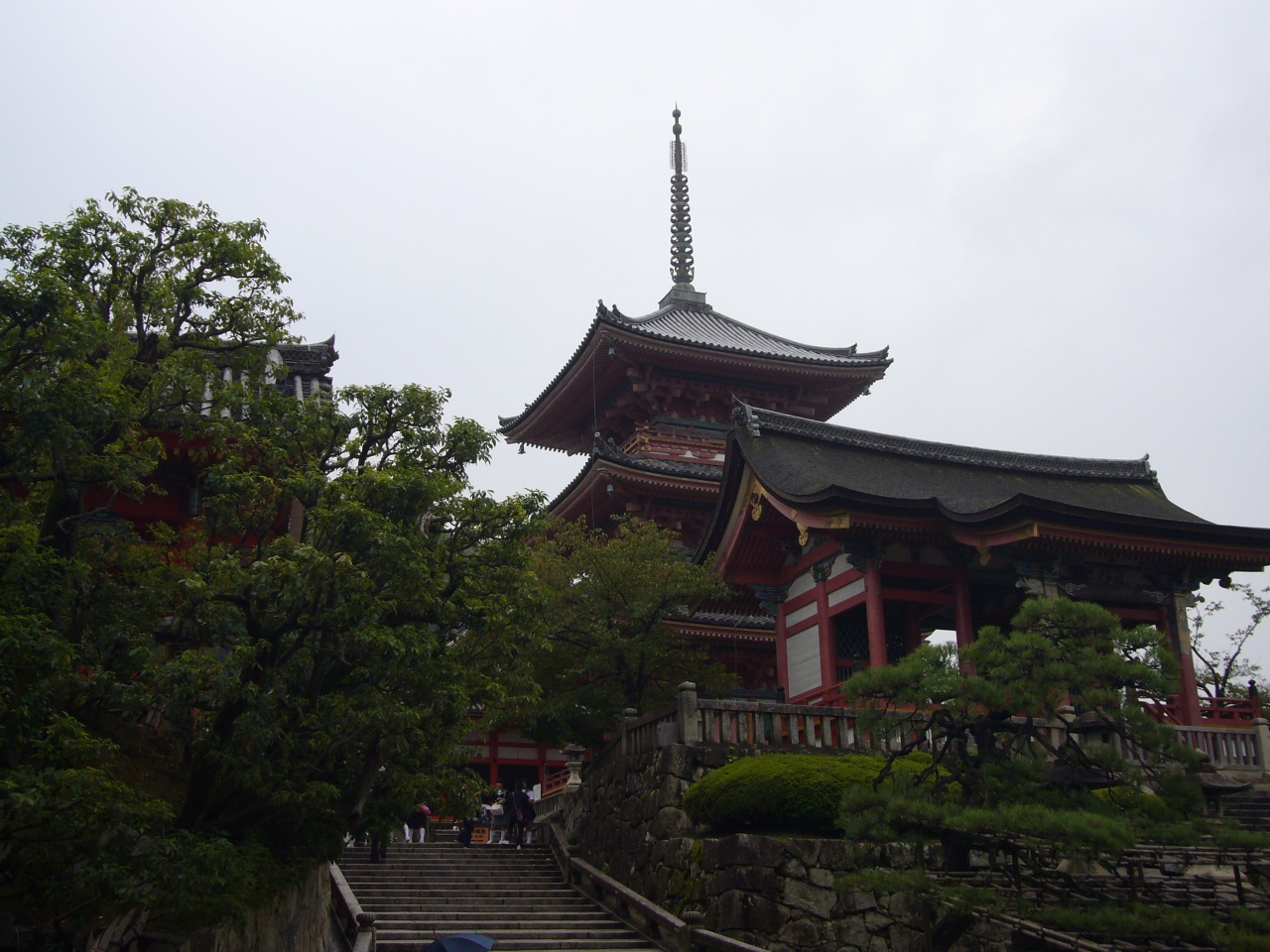 小雨の降る京都を一日観光案内 清水寺 八坂神社周辺 Con Un Amigo Argentino 東山 祇園 北白川 京都 の旅行記 ブログ By Mirabellaさん フォートラベル 小雨の降る京都を一日観光案内 清水寺 八坂神社周辺 Con Un Amigo Argentino 東山 祇園 北白川 京都 の旅行記 ブログ By Mirabellaさん フォートラベル