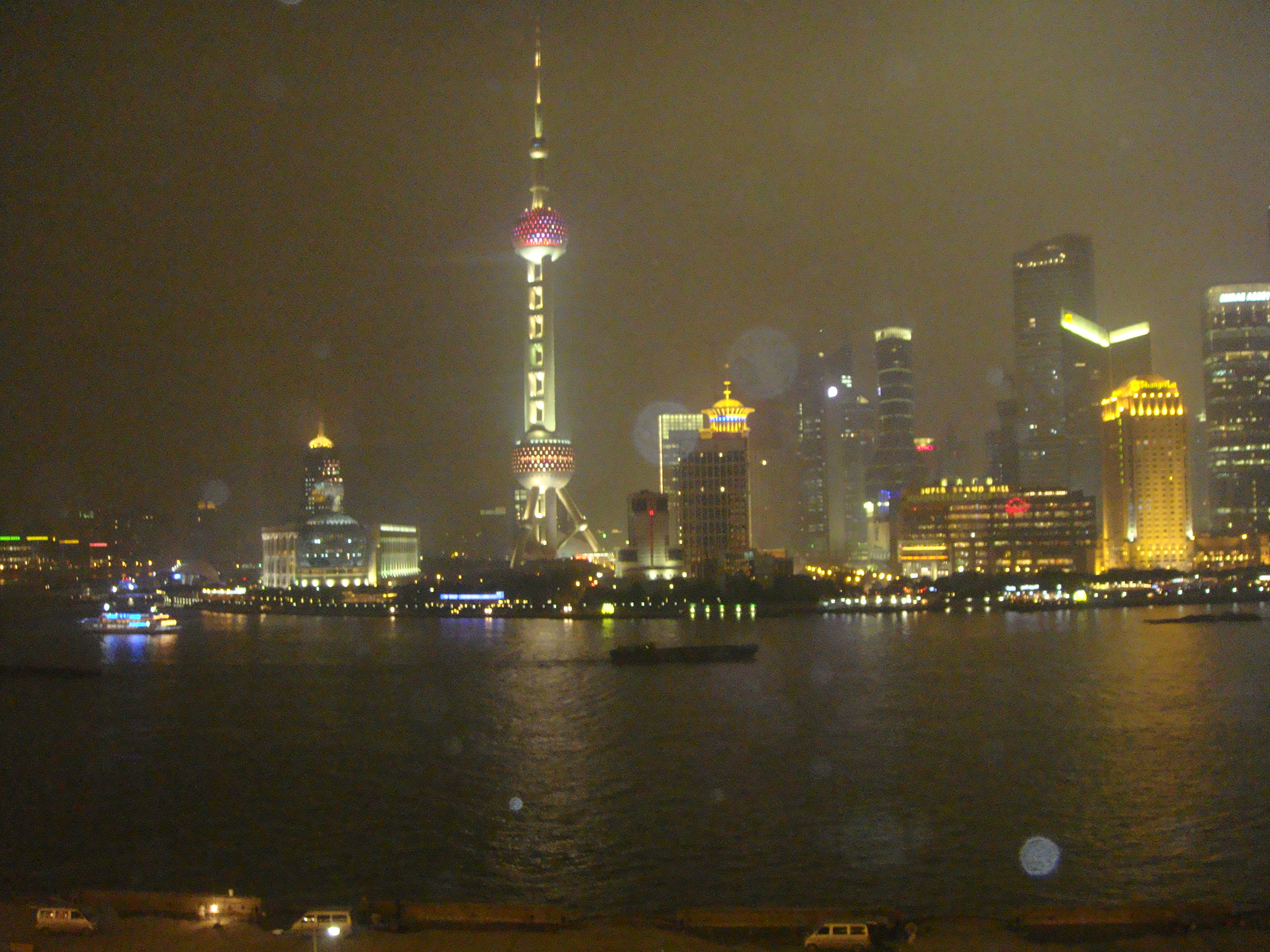 上海グルメ 外灘の夜景を見ながら 上海 中国 の旅行記 ブログ By 広州ヒロさん フォートラベル 上海グルメ 外灘の夜景を見ながら 上海 中国 の旅行記 ブログ By 広州ヒロさん フォートラベル