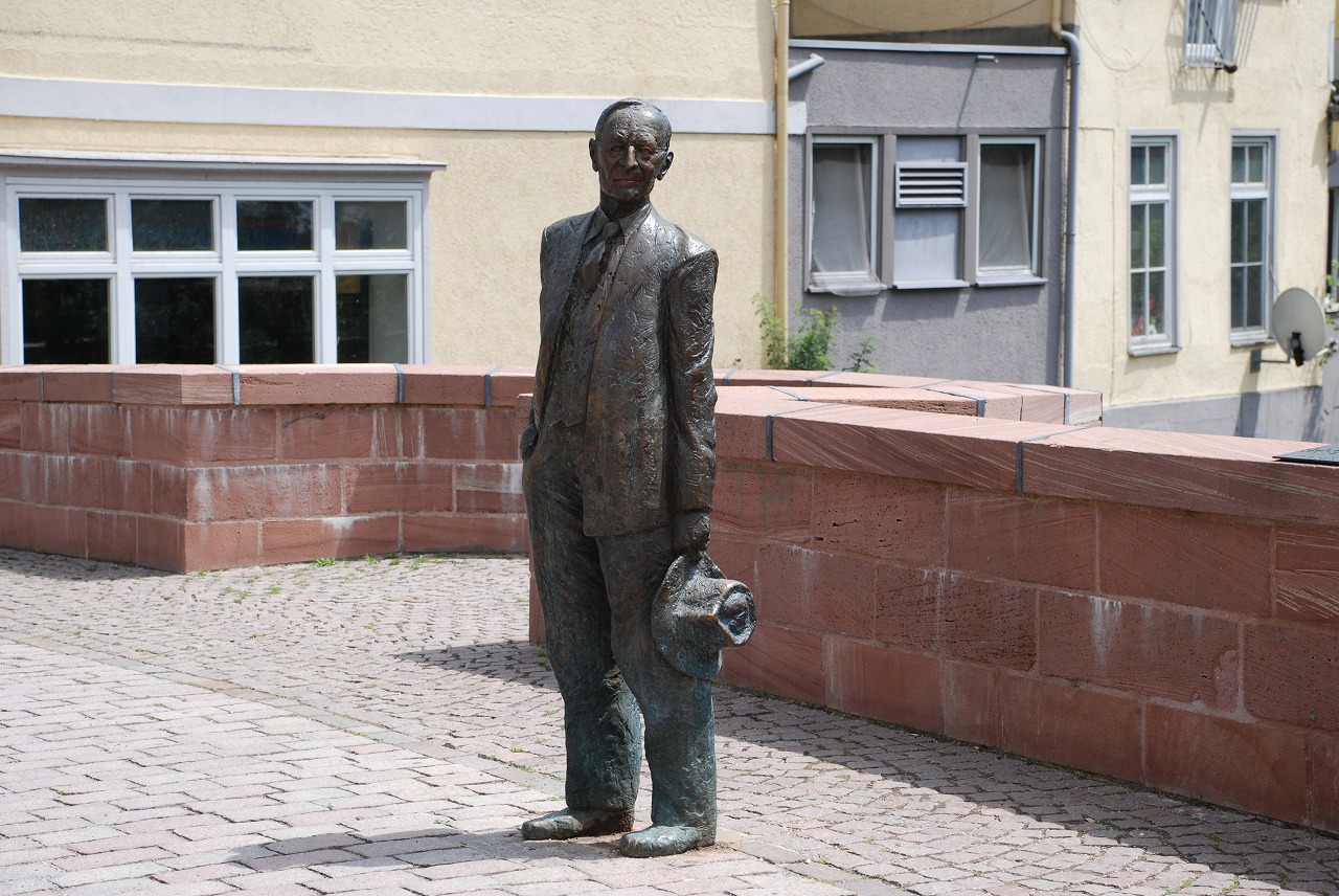 『カルフ(Calw) ヘルマンヘッセさんの故郷』バーデン・ビュルテンベルク州(ドイツ)の旅行記・ブログ by みつえもんさん【フォートラベル】