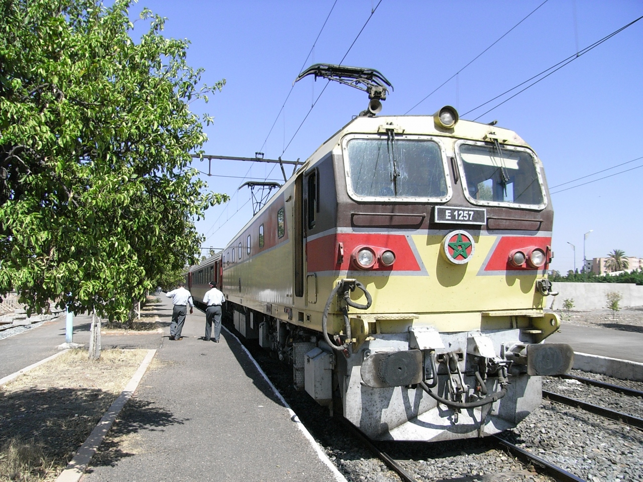 『夏の旅7日目 ⑦モロッコの鉄道の旅 カサブランカ』カサブランカ(モロッコ)の旅行記・ブログ by こぼちゃさん【フォートラベル】