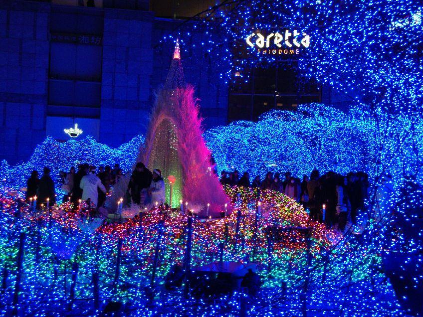 六本木と汐留の青いイルミネーション ヒルズ ミッドタウン カレッタ汐留 六本木 東京 の旅行記 ブログ By Gizumoさん フォートラベル