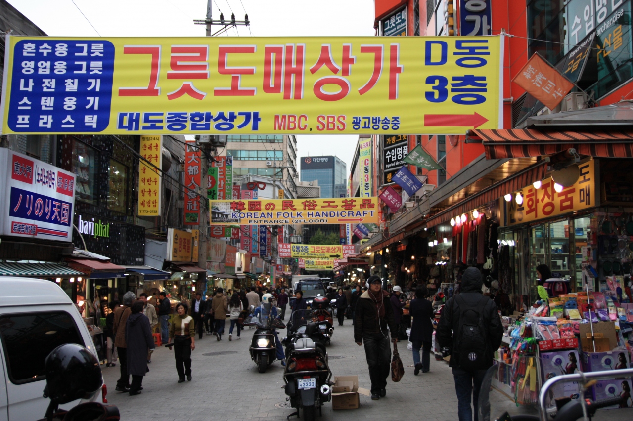韓国観光 エネルギッシュなソウルを体感 東大門市場 南大門市場 ソウル 韓国 の旅行記 ブログ By みにくまさん フォートラベル