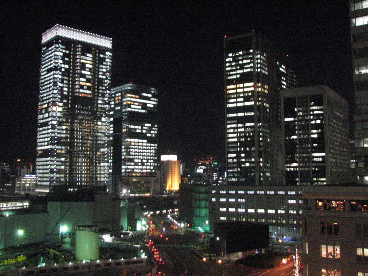十二月の東京の夜景 新橋 東京駅までの散策 新丸の内ビルテラスから見られる風景 作成中 丸の内 大手町 八重洲 東京 の旅行記 ブログ By Tsunetaさん フォートラベル