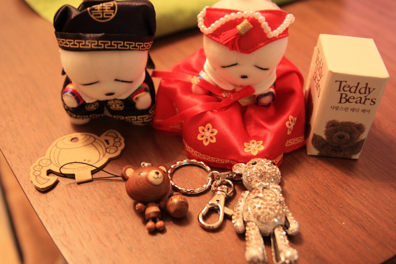 韓国旅行 新しく家族に加わったクマたち おまけ ソウル 韓国 の旅行記 ブログ By みにくまさん フォートラベル 韓国旅行 新しく家族に加わったクマたち おまけ ソウル 韓国 の旅行記 ブログ By みにくまさん フォートラベル