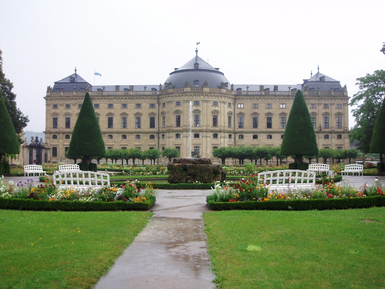 『ドイツ2009旅行記 【9】ヴュルツブルグ2 』ヴュルツブルク(ドイツ)の旅行記・ブログ by アイガーさん【フォートラベル】