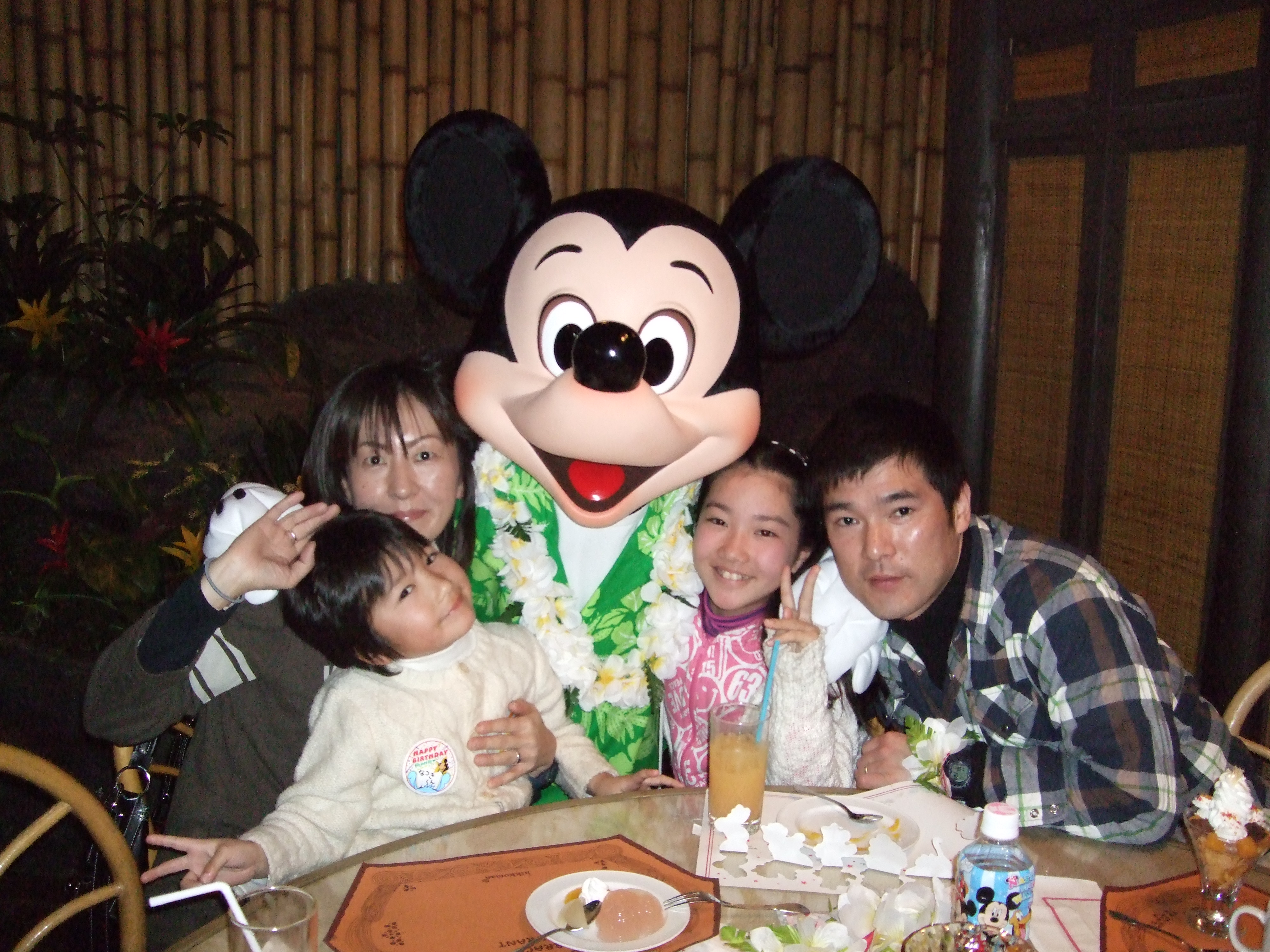 なちょhappy birthday tdr リロのルアウ ファン キャラ お食事 Tdl編 東京ディズニーリゾート 千葉県 の旅行記 ブログ By げっぴーさん フォートラベル