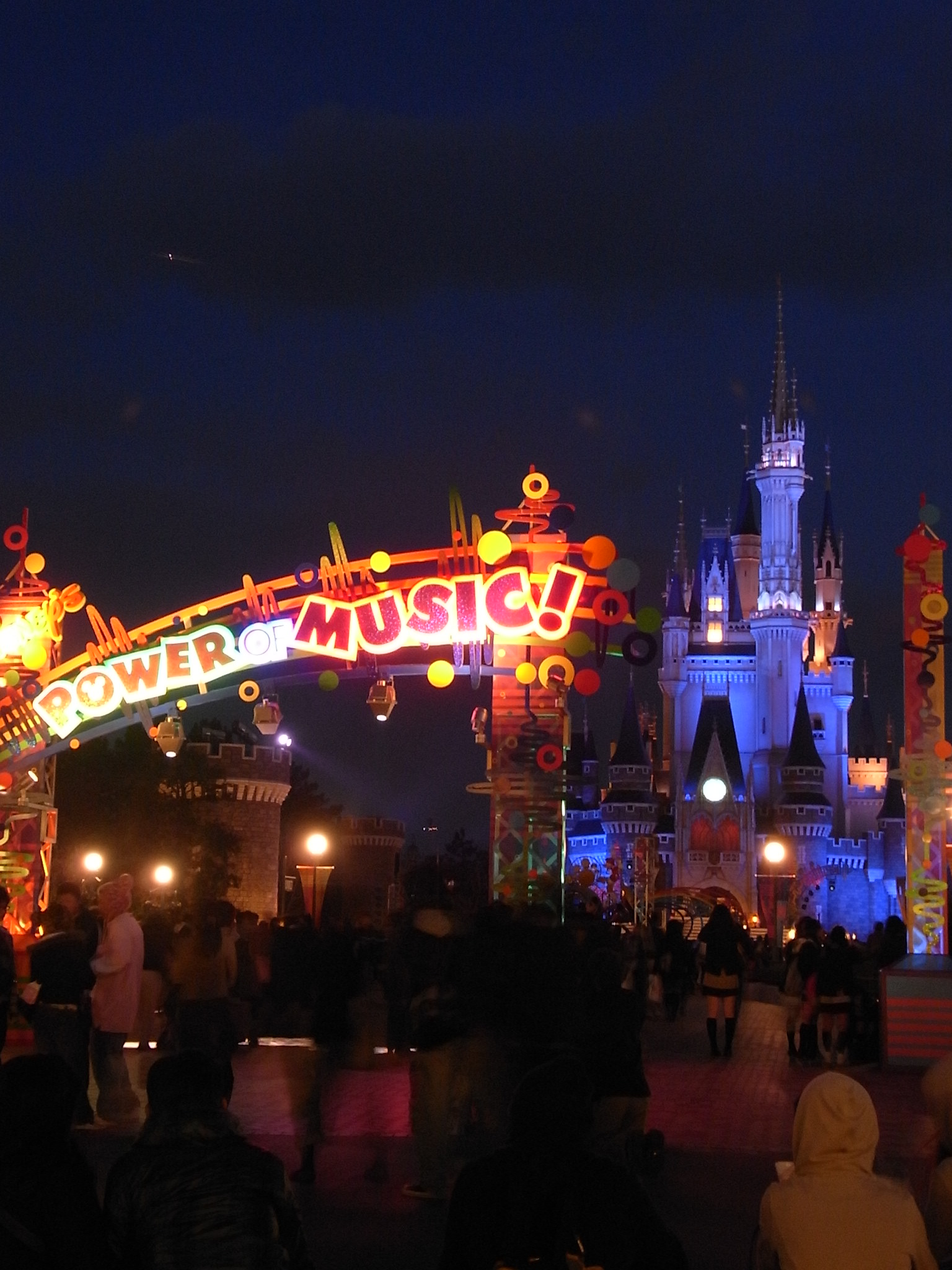 3歳児を連れて 冬の東京ディズニーランド 東京ディズニーリゾート 千葉県 の旅行記 ブログ By あやぱらさん フォートラベル 3歳児を連れて 冬の東京ディズニーランド 東京ディズニーリゾート 千葉県 の旅行記 ブログ By あやぱらさん フォートラベル