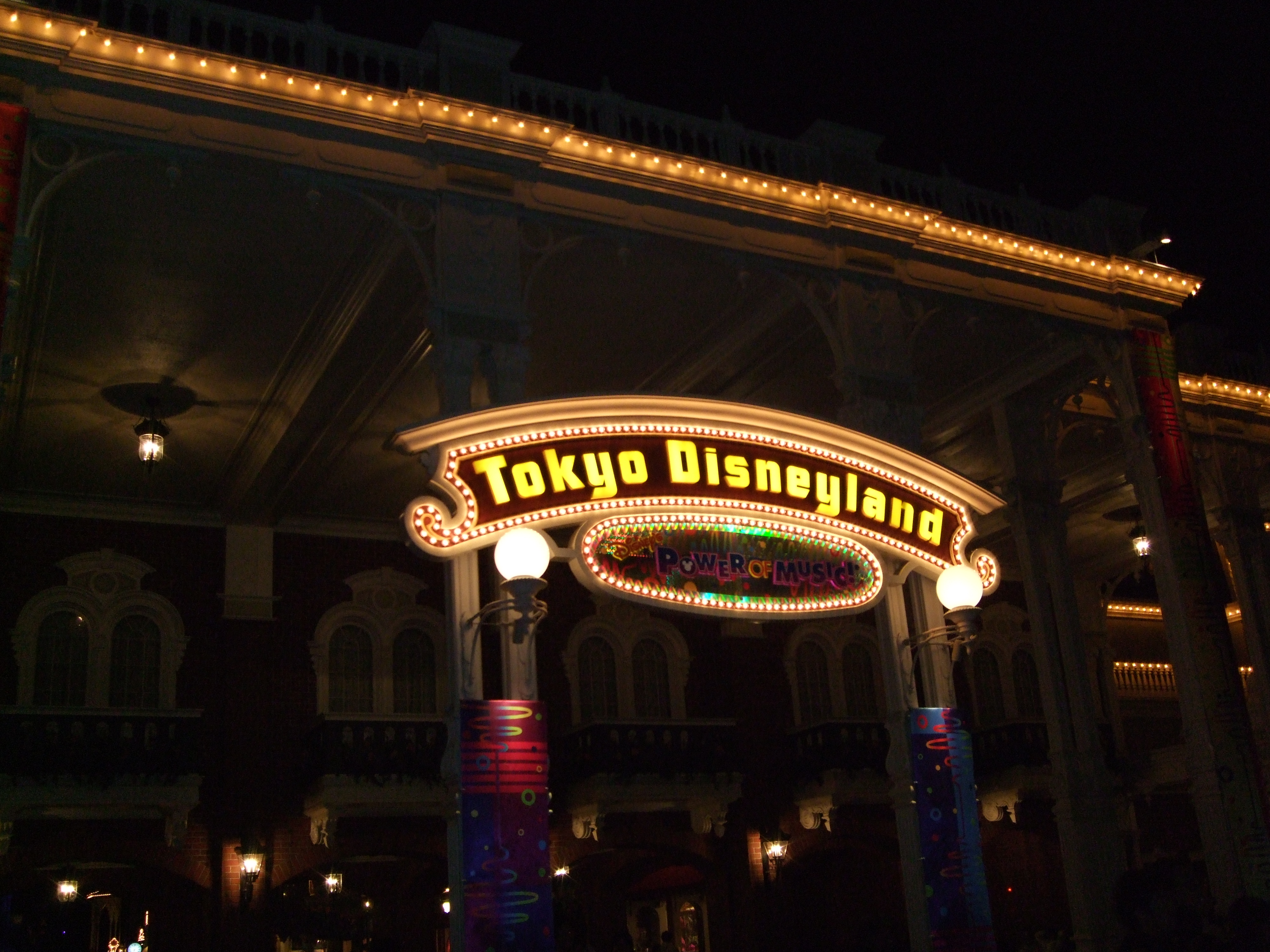 なちょｈａｐｐｙ ｂｉｒｔｈｄａｙ ｔｄｒ ラスト ミラコともお別れ Tdl編 東京ディズニーリゾート 千葉県 の旅行記 ブログ By げっぴーさん フォートラベル