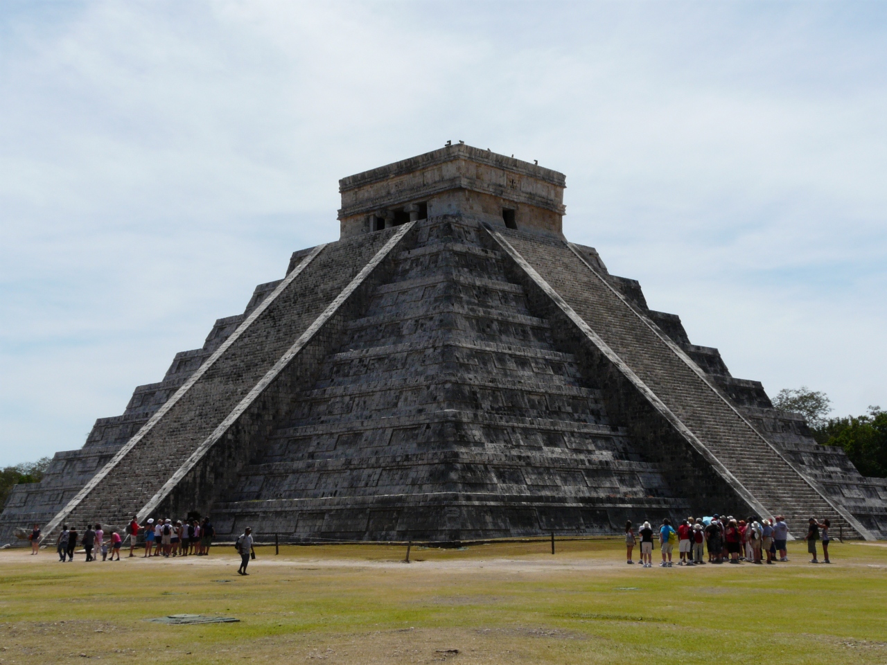 マヤ遺跡 チチェンイッツァ エクバラム 1200年の時を経て チチェン イッツァ メキシコ の旅行記 ブログ By よーりんさん フォートラベル