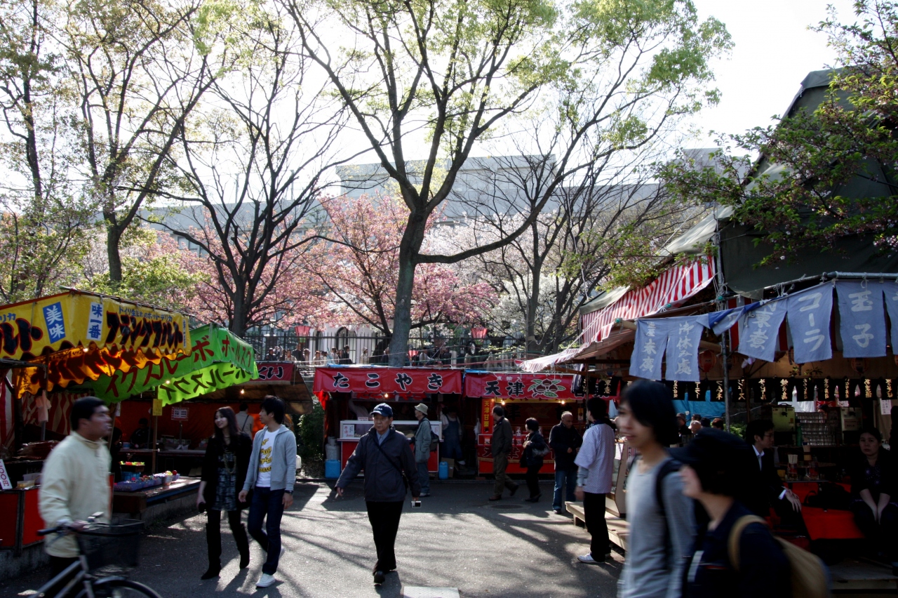 造幣局桜の通り抜け10 番外編 屋台へ行こう 大阪城 京橋 大阪 の旅行記 ブログ By みにくまさん フォートラベル 造幣局桜の通り抜け10 番外編 屋台へ行こう 大阪城 京橋 大阪 の旅行記 ブログ By みにくまさん フォートラベル