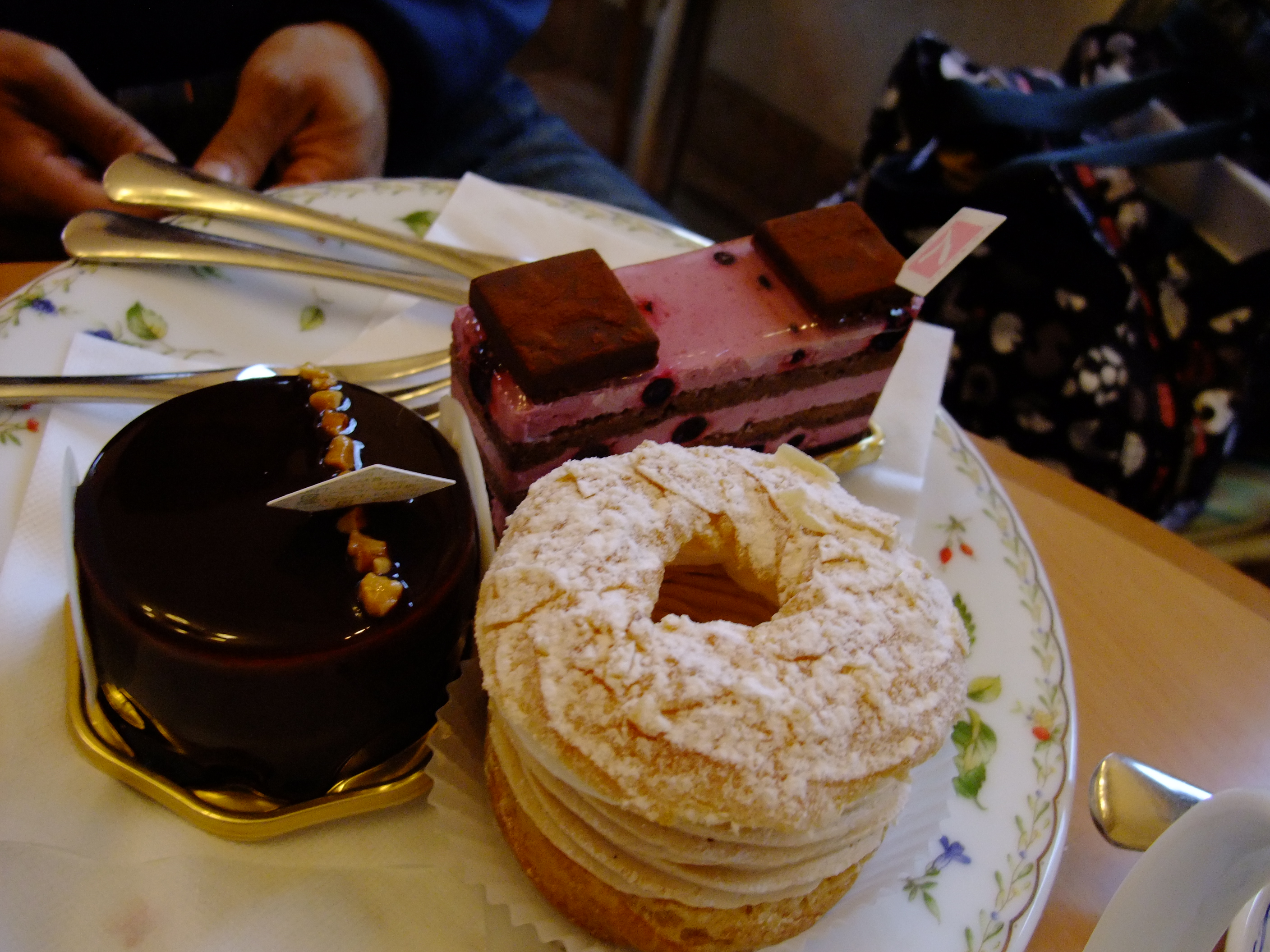 結構弾丸の伊豆 箱根の旅 ４ ケーキを買いにレマンの森へ 伊豆高原 静岡県 の旅行記 ブログ By まひなさん フォートラベル