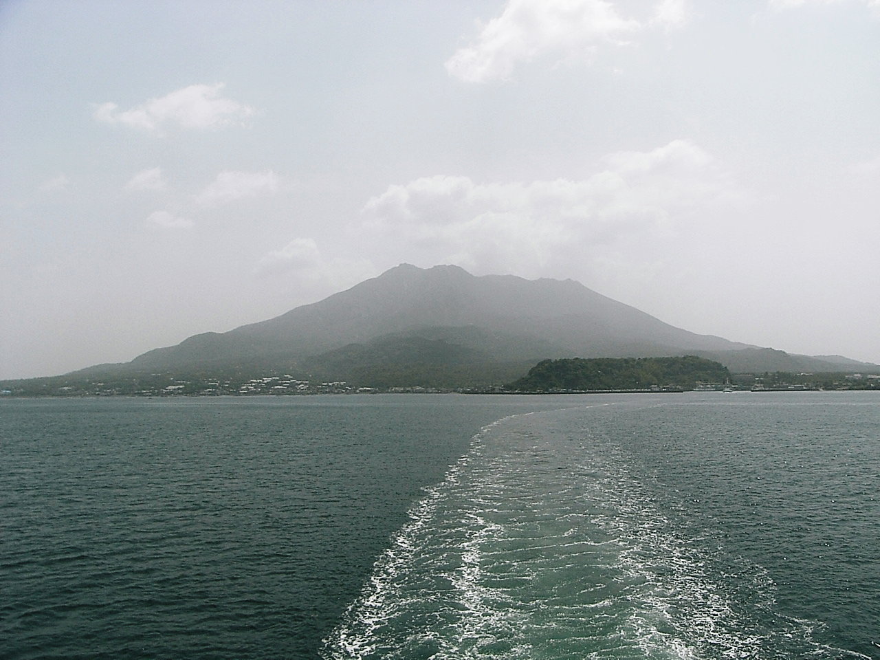 Gw 鹿児島 宮崎 ちょっこと広島旅 鹿児島のシンボル 桜島 桜島 古里温泉 鹿児島県 の旅行記 ブログ By ゆっこさん フォートラベル Gw 鹿児島 宮崎 ちょっこと広島旅 鹿児島のシンボル 桜島 桜島 古里温泉 鹿児島県 の旅行記 ブログ By ゆっこさん フォートラベル
