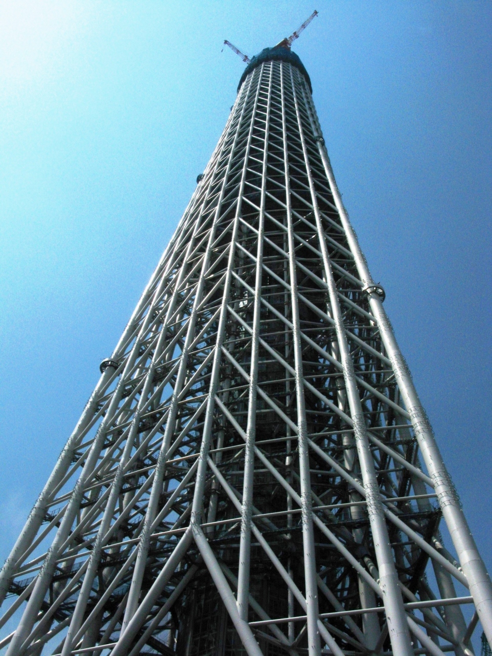 東京スカイツリー 1 業平橋近くの建設現場から 基部は三角形で 浅草 東京 の旅行記 ブログ By マキタン２さん フォートラベル