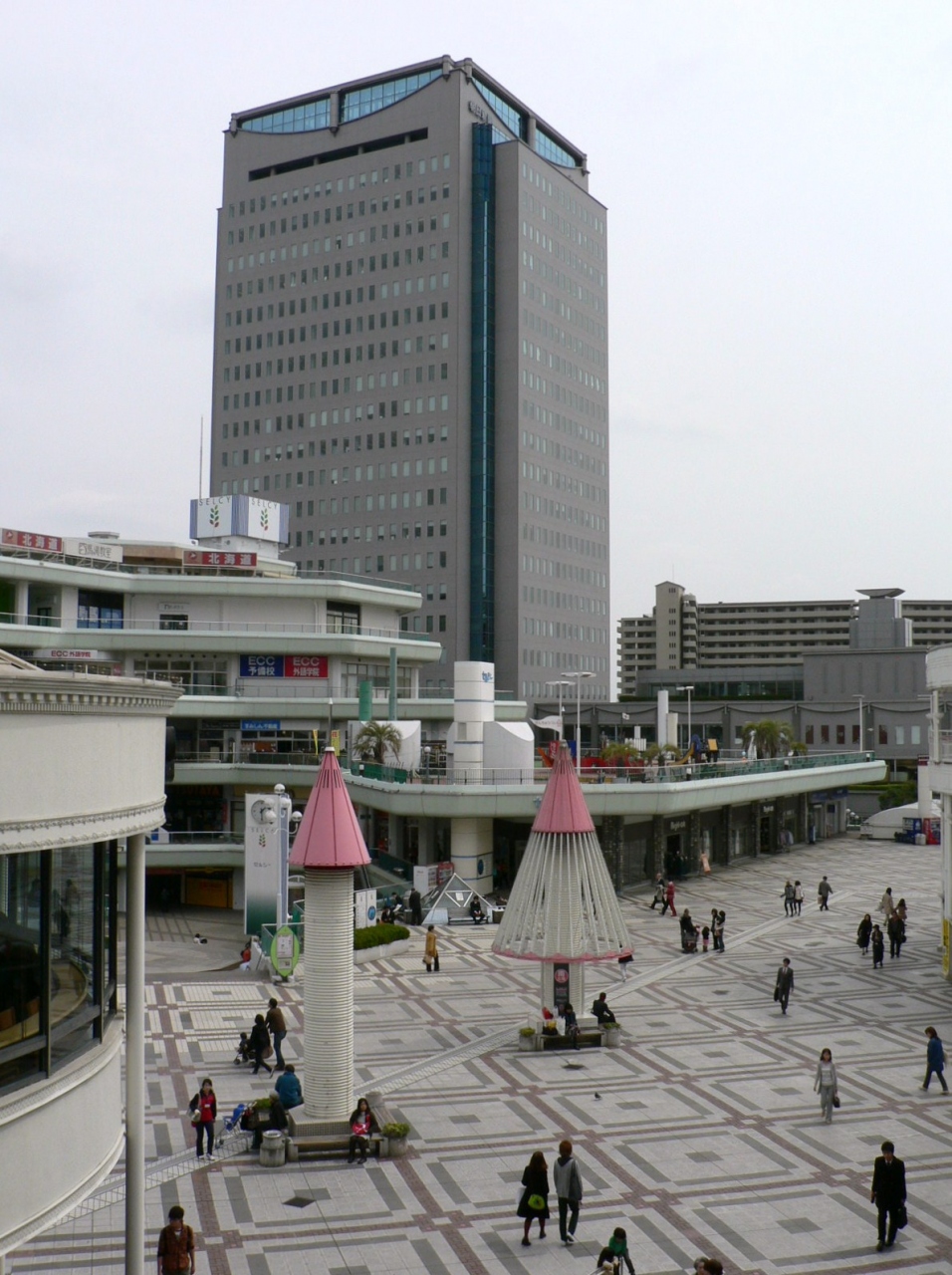 日本の旅 関西を歩く 大阪 千里中央駅周辺 伊丹空港 豊中 大阪 の旅行記 ブログ By さすらいおじさんさん フォートラベル