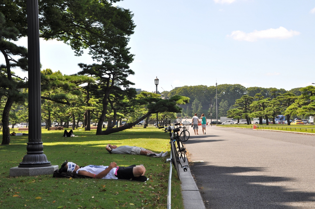 真夏の 皇居前広場 有楽町 チョット寄り道 丸の内 大手町 八重洲 東京 の旅行記 ブログ By 旅姿さん フォートラベル 真夏の 皇居前広場 有楽町 チョット寄り道 丸の内 大手町 八重洲 東京 の旅行記 ブログ By 旅姿さん フォートラベル
