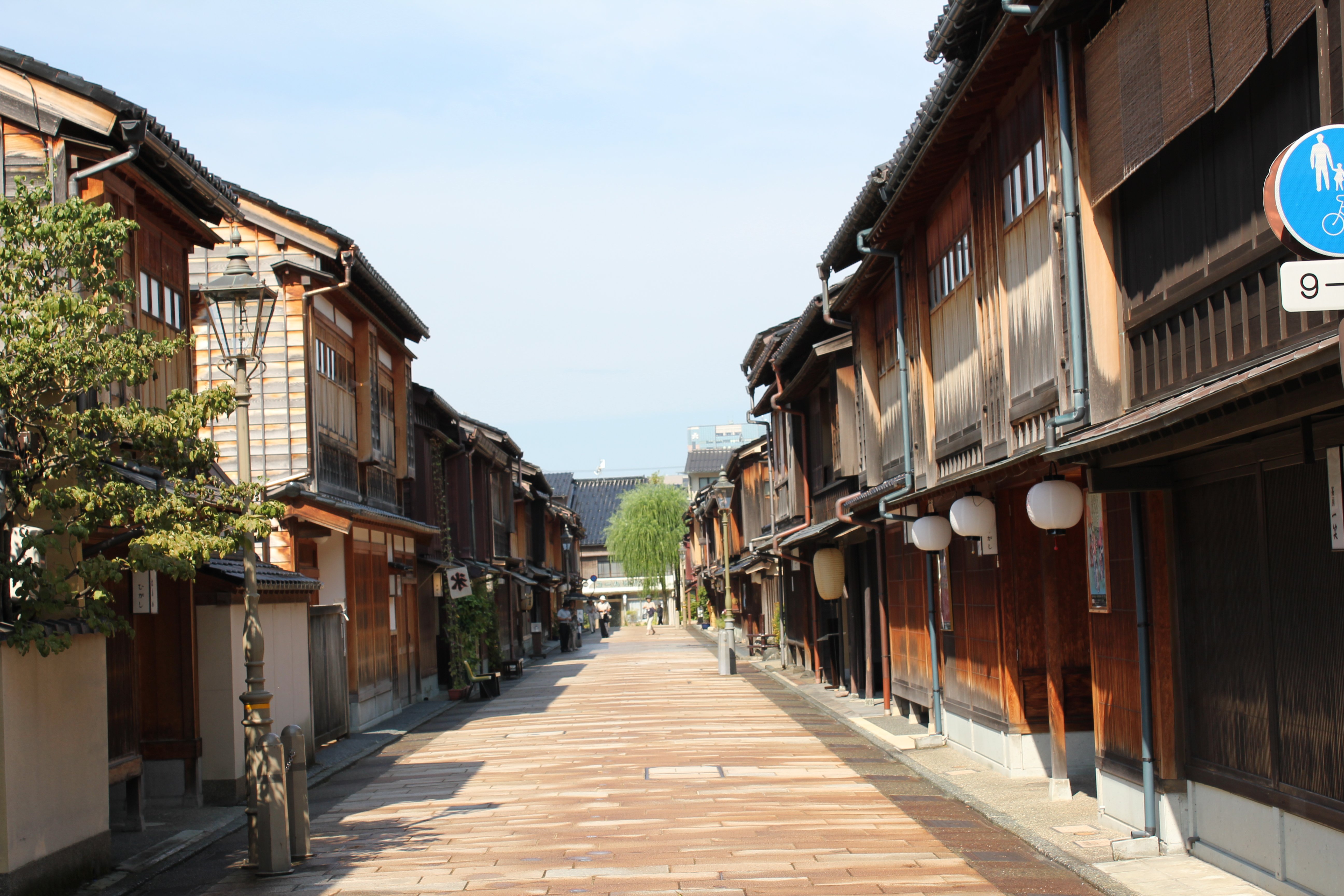 金沢の落ち着いた街並みと日本最古 現存天守閣 丸岡城 石川県の旅行記 ブログ By Tomofukiさん フォートラベル