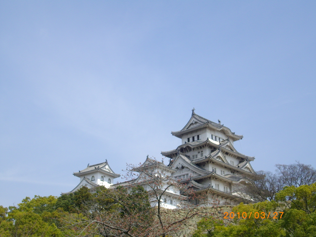 改修前の春の姫路城 姫路 兵庫県 の旅行記 ブログ By まちゃさん フォートラベル