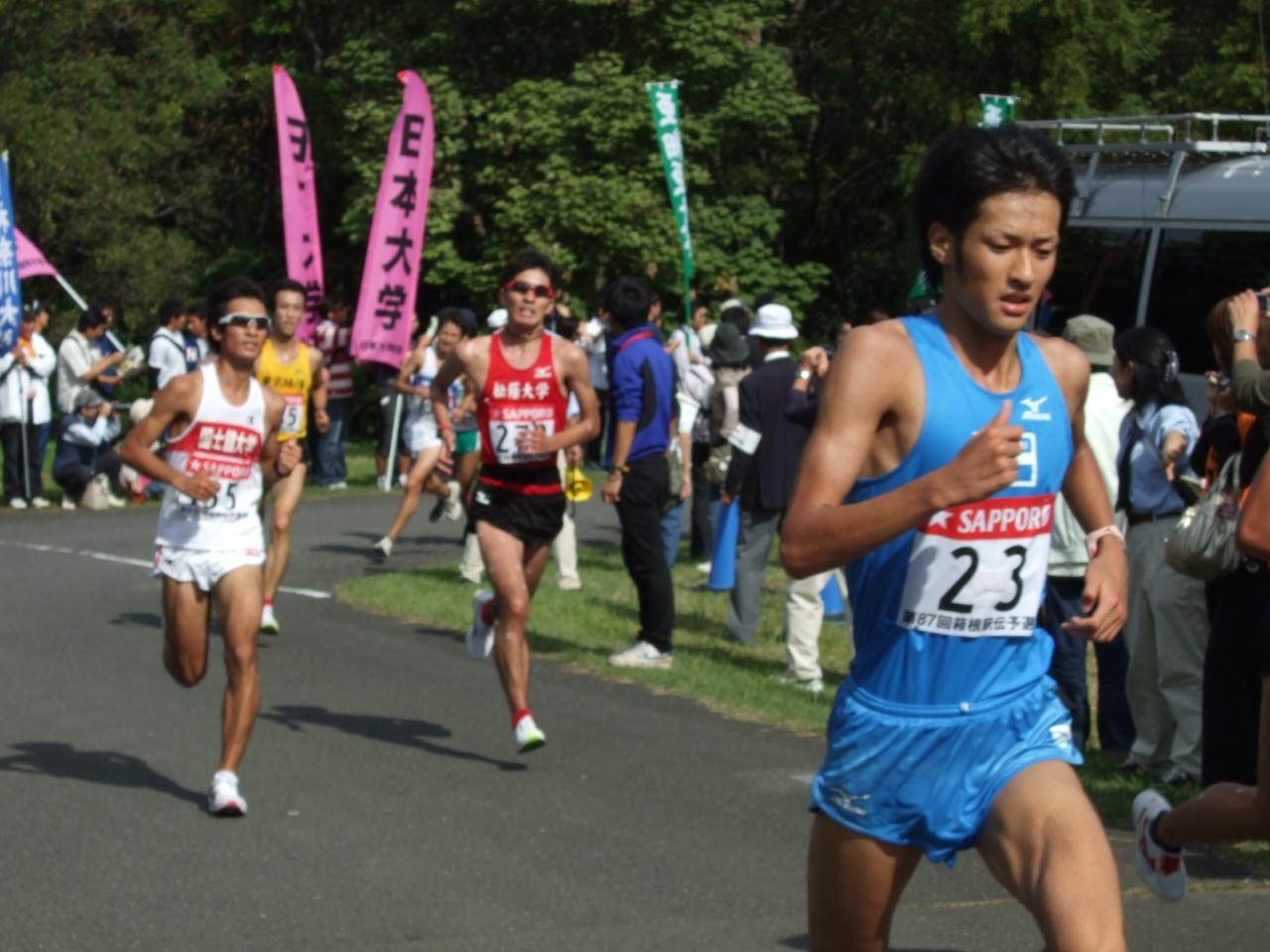 秋風に舞う汗と涙 第８７回箱根駅伝予選会 コスモスの丘 ｉｎ昭和記念公園 立川 東京 の旅行記 ブログ By がりさん フォートラベル