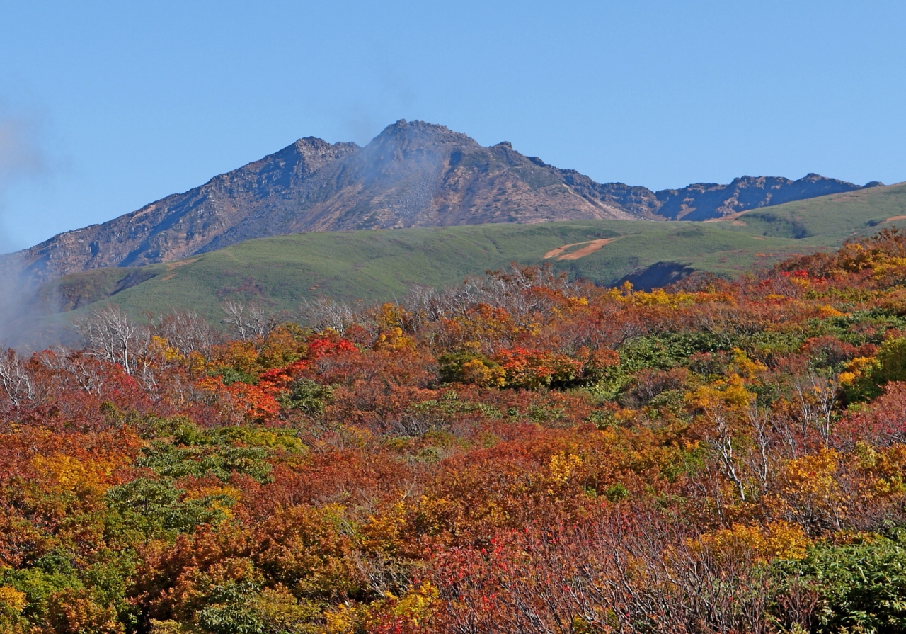 10 10由利本荘 矢島 鳥海山旅行9 鉾立展望台からのすばらしい紅葉 鳥海山 象潟 にかほ 秋田県 の旅行記 ブログ By Suomitaさん フォートラベル