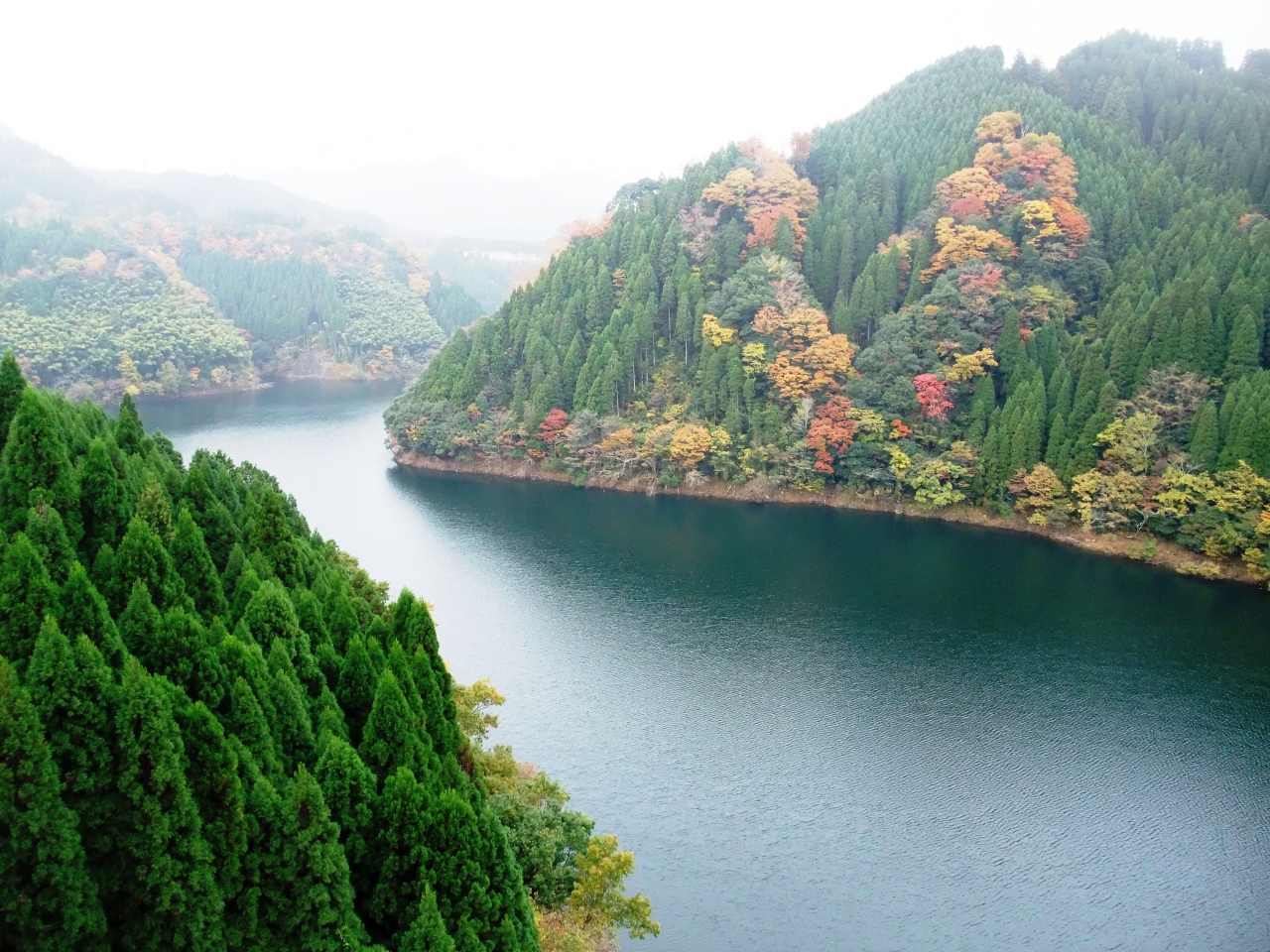 九州の紅葉を尋ねる旅 池山水源 黒川温泉 酒呑童子山 黒川温泉 杖立温泉 熊本県 の旅行記 ブログ By ナオさん フォートラベル