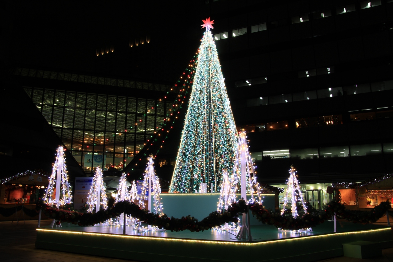 クリスマス イルミネーション International Christmas Market Twin21 大阪城 京橋 大阪 の旅行記 ブログ By みにくまさん フォートラベル