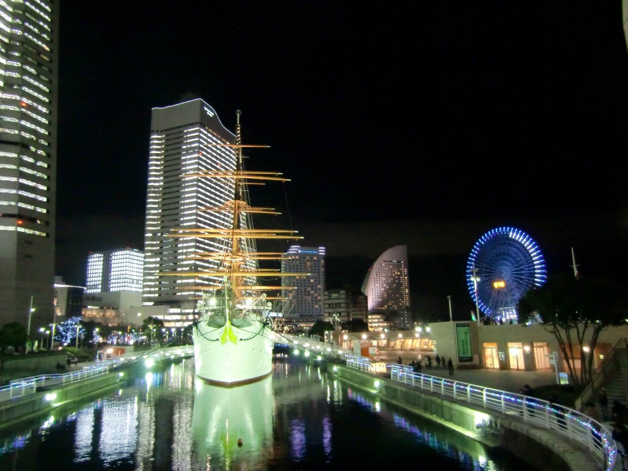 みなとみらいクリスマス イルミネーション 横浜 神奈川県 の旅行記 ブログ By タコスさん フォートラベル みなとみらいクリスマス イルミネーション 横浜 神奈川県 の旅行記 ブログ By タコスさん フォートラベル