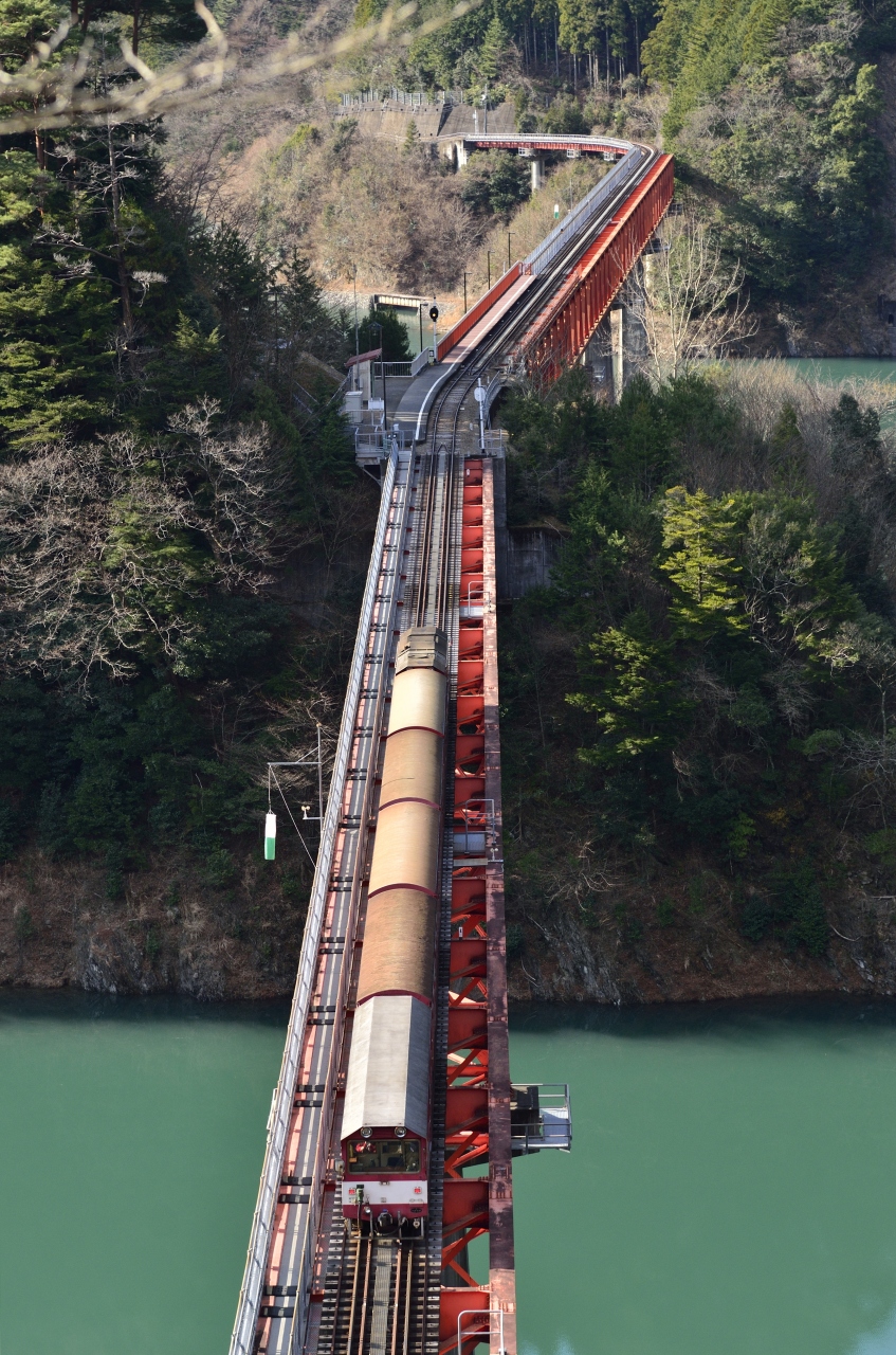 これぞ絶景と呼ぶ景勝地 大井川鐵道井川線 南アルプスあぷとライン 奥大井湖上駅へ乗り鉄の旅 W O W 川根 井川 静岡県 の旅行記 ブログ By Medinaさん フォートラベル