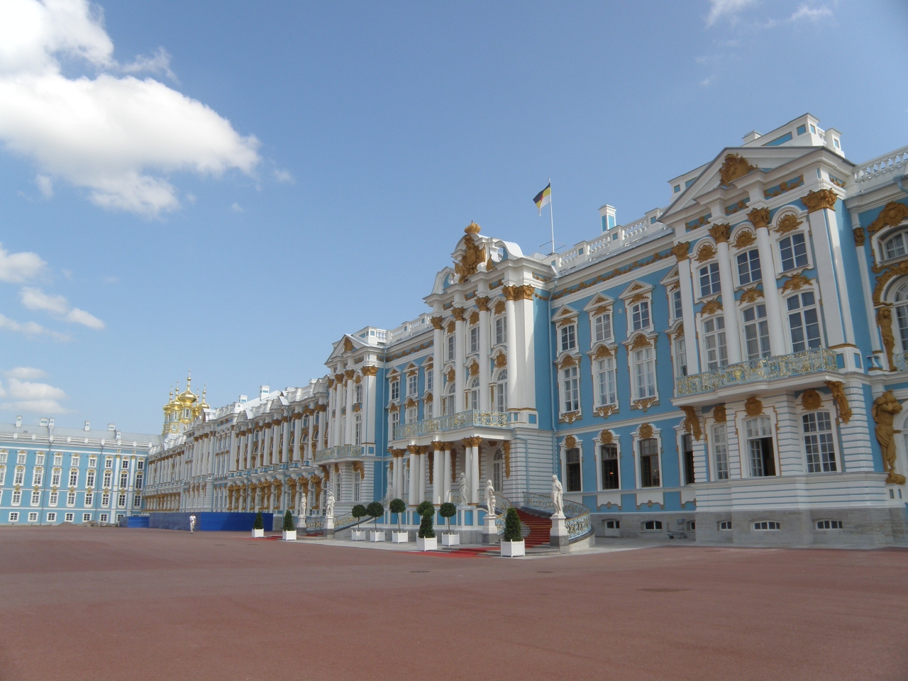 煙と猛暑のロシア紀行 青空のサンクトペテルブルグ サンクトペテルブルク ロシア の旅行記 ブログ By Aliceさん フォートラベル