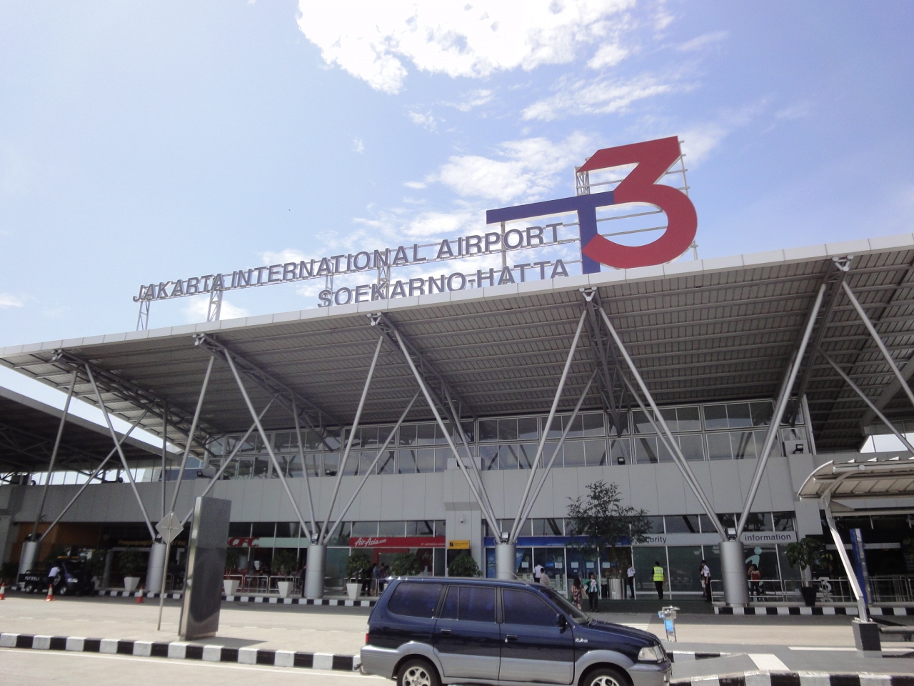 スカルノハッタ国際空港 ターミナル3 ジャカルタ インドネシア の旅行記 ブログ By Indy3232jpさん フォートラベル