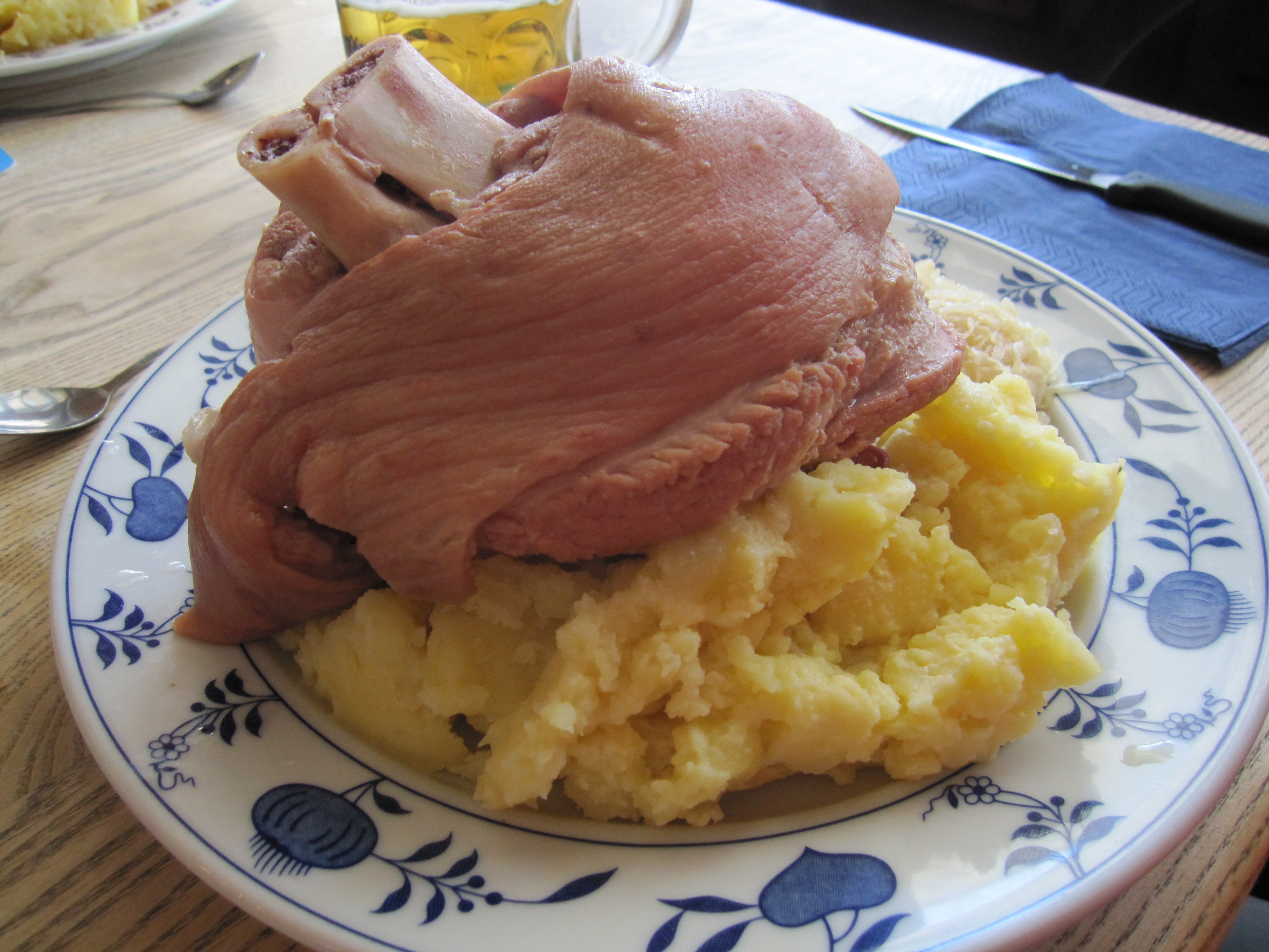 伝統料理 アイスバイン ベルリン ドイツ の旅行記 ブログ By てつぱぱさん フォートラベル 伝統料理 アイスバイン ベルリン ドイツ の旅行記 ブログ By てつぱぱさん フォートラベル