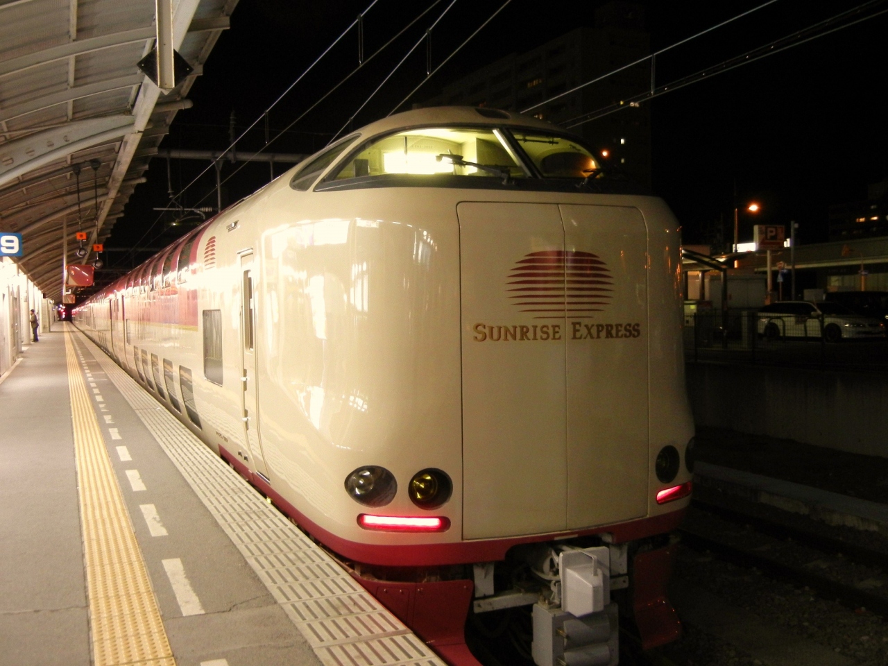 寝台列車の旅 サンライズ号から日の出を見よう 香川県の旅行記 ブログ By イモムシさん フォートラベル