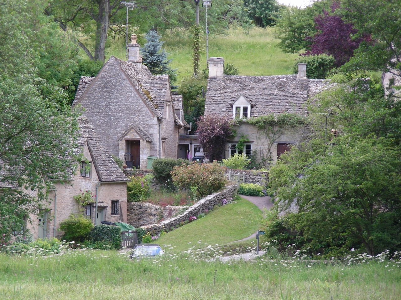 1106英 バイブリーとサイレンセスター とりあえず写真だけ コッツウォルズ地方 イギリス の旅行記 ブログ By 女一人旅さん フォートラベル 1106英 バイブリーとサイレンセスター とりあえず写真だけ コッツウォルズ地方 イギリス の旅行記 ブログ By 女一人旅さん フォートラベル