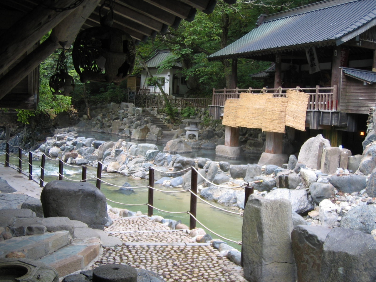 川沿いの大露天風呂 A 宝川温泉 宝川温泉 湯ノ小屋温泉 群馬県 の旅行記 ブログ By 薫さん フォートラベル 川沿いの大露天風呂 A 宝川温泉 宝川温泉 湯ノ小屋温泉 群馬県 の旅行記 ブログ By 薫さん フォートラベル