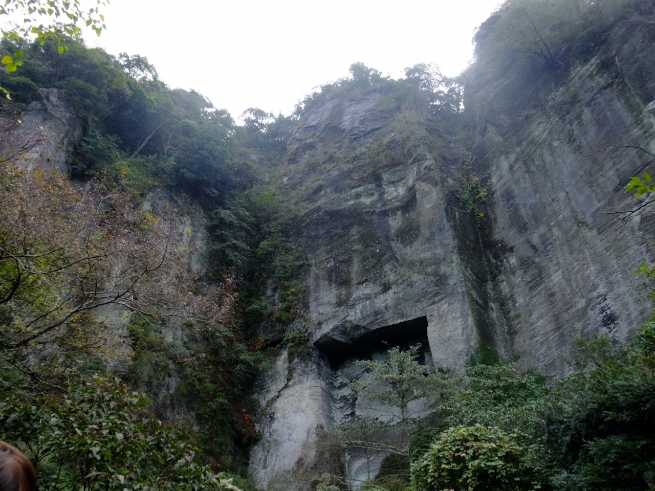 千葉県安房郡鋸南町の鋸山に登ってきました 千葉県の旅行記 ブログ By しらこさん フォートラベル