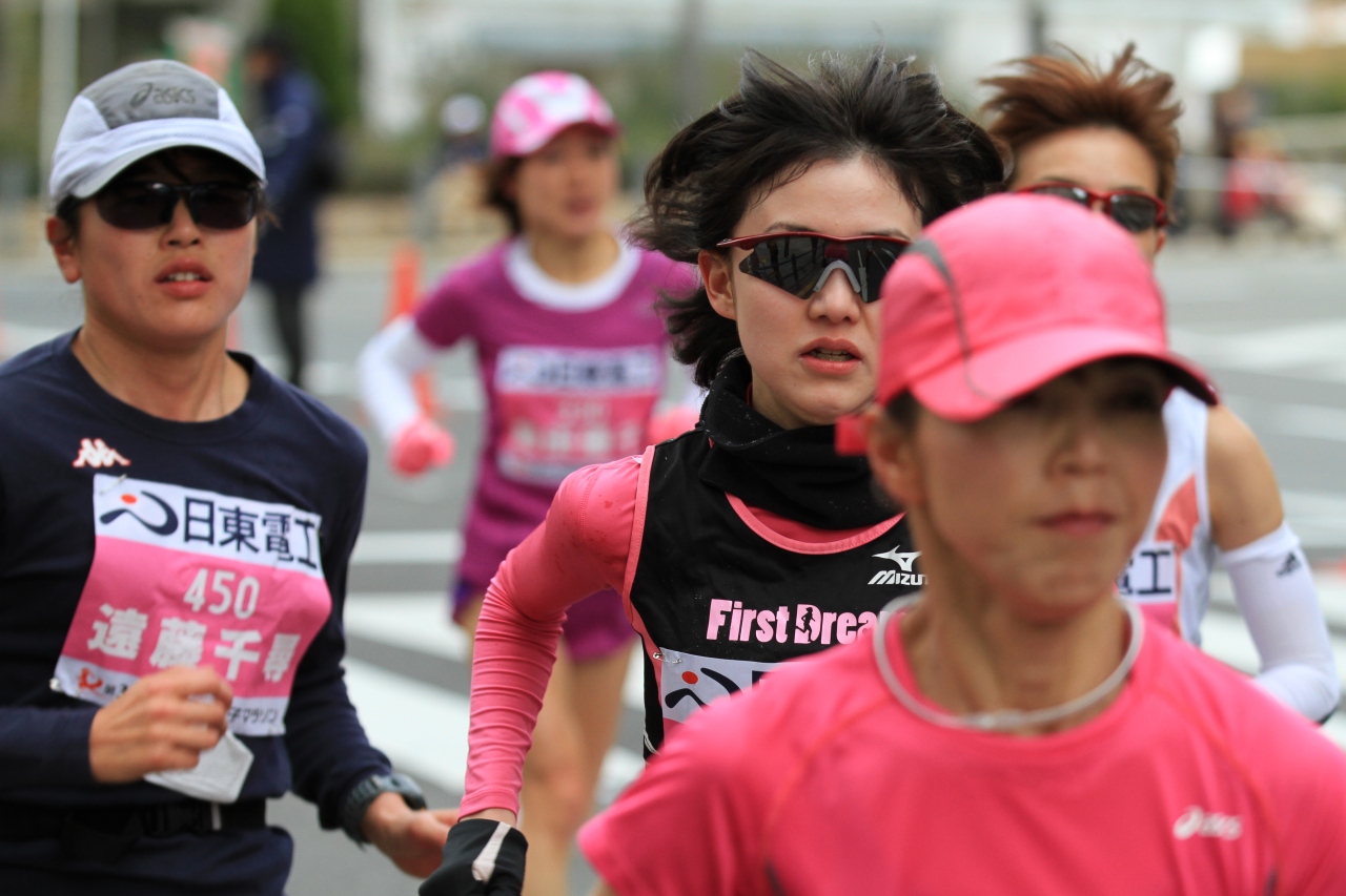 【第31回大阪国際女子マラソン】 重友梨佐が初優勝! ~難波橋付近で観戦~
