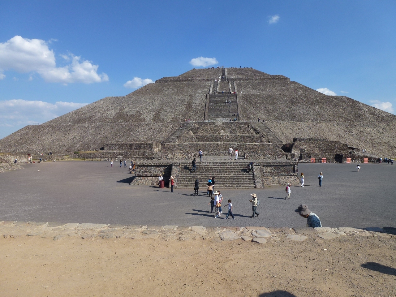 メキシコ 魅惑のマヤ ロマンの旅路 テオティワカン テオティワカン遺跡周辺 メキシコ の旅行記 ブログ By Miacoさん フォートラベル