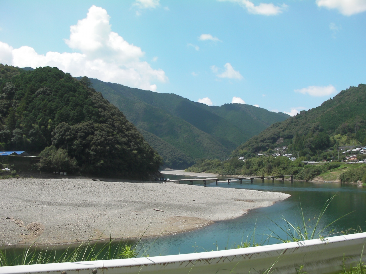 11年8月 ワンコと行く川遊び 四万十川 その２ 四万十で川遊び 花火 高知県の旅行記 ブログ By ｑ太さん フォートラベル