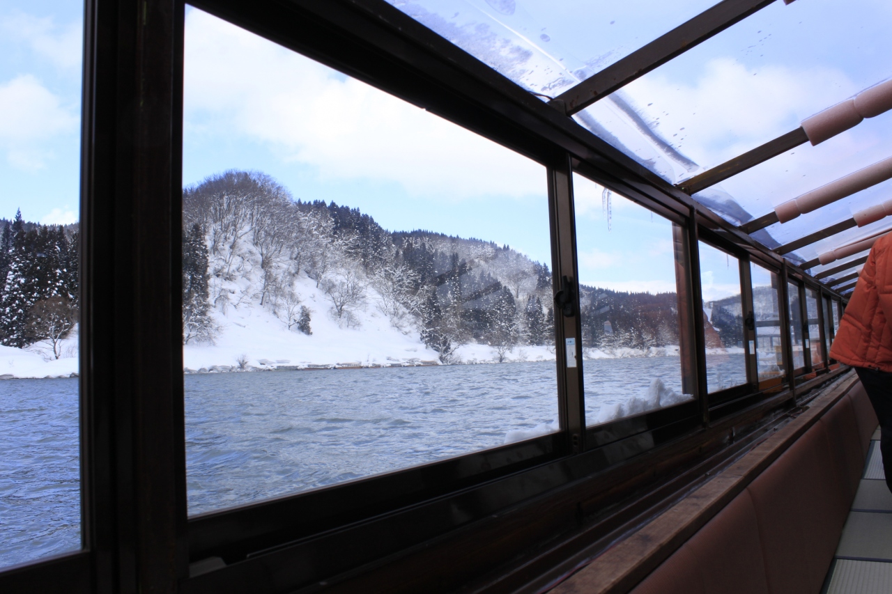 山形 宮城 冬旅その2 冬の最上川 川下り 戸沢 真室川 山形県 の旅行記 ブログ By Yosshiさん フォートラベル 山形 宮城 冬旅その2 冬の最上川 川下り 戸沢 真室川 山形県 の旅行記 ブログ By Yosshiさん フォートラベル