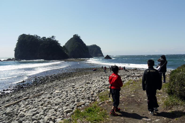 ０６ 春休みの西伊豆1泊旅行 三四郎島のトンボロ現象 瀬浜海岸の天草漁 堂ヶ島温泉 静岡県 の旅行記 ブログ By ミシマさん フォートラベル