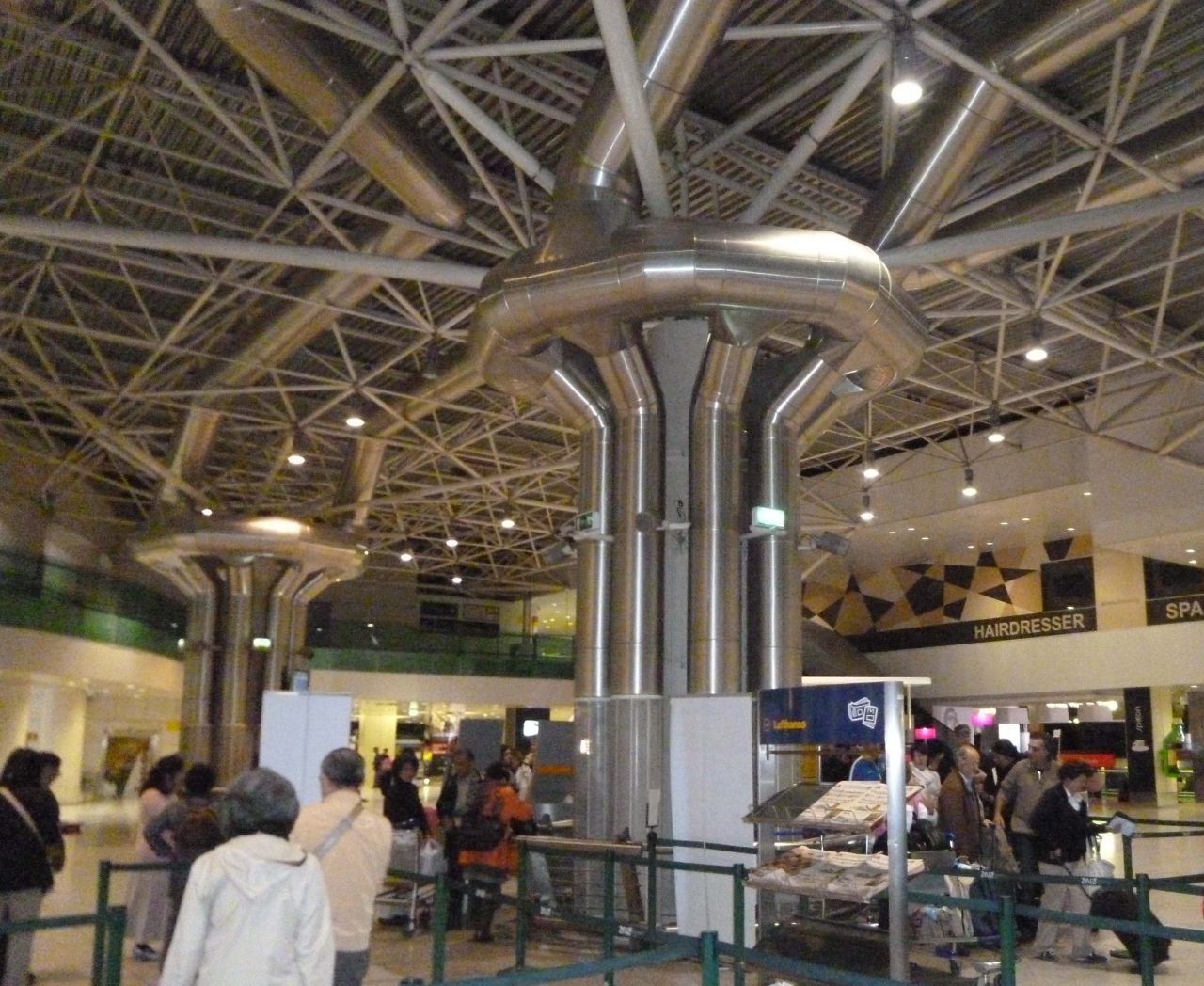 ポルトガル38 リスボン13 リスボン空港 フランクフルト国際空港 リスボン ポルトガル の旅行記 ブログ By キヌちちさん フォートラベル ポルトガル38 リスボン13 リスボン空港 フランクフルト国際空港 リスボン ポルトガル の旅行記 ブログ By キヌちちさん フォートラベル