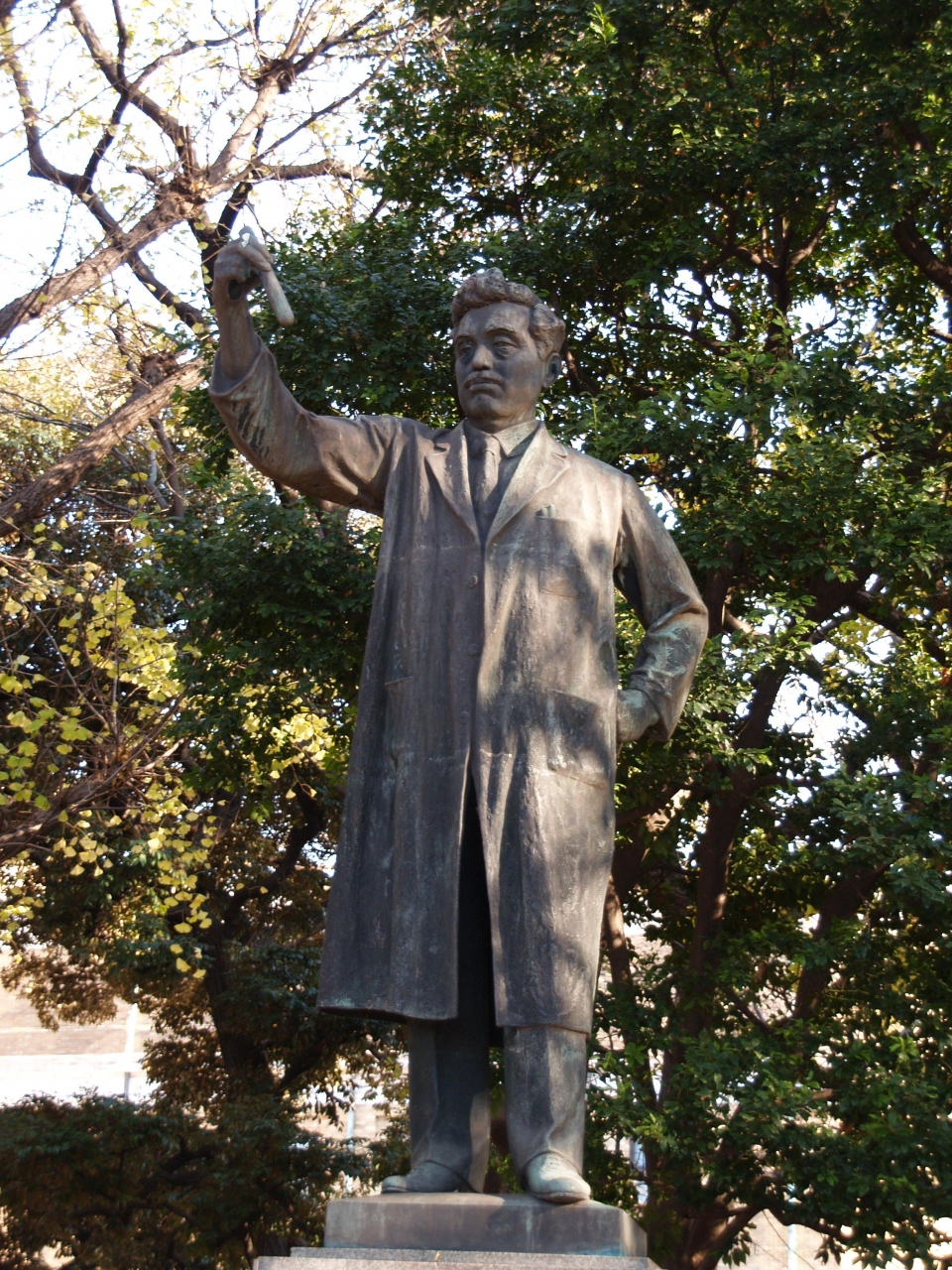 野口英世銅像 上野公園 上野 御徒町 東京 の旅行記 ブログ By ドクターキムルさん フォートラベル