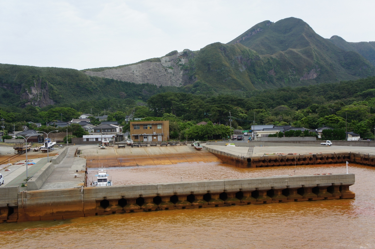 赤い海の硫黄島 硫黄島 黒島 竹島 鹿児島県 の旅行記 ブログ By Tk17さん フォートラベル