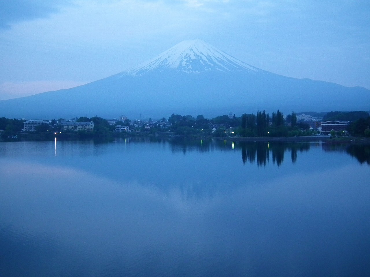 12年5月富士山の写真を撮りに河口湖 西湖 富士五湖 山梨県 の旅行記 ブログ By ヤッシーさん フォートラベル 12年5月富士山の写真を撮りに河口湖 西湖 富士五湖 山梨県 の旅行記 ブログ By ヤッシーさん フォートラベル