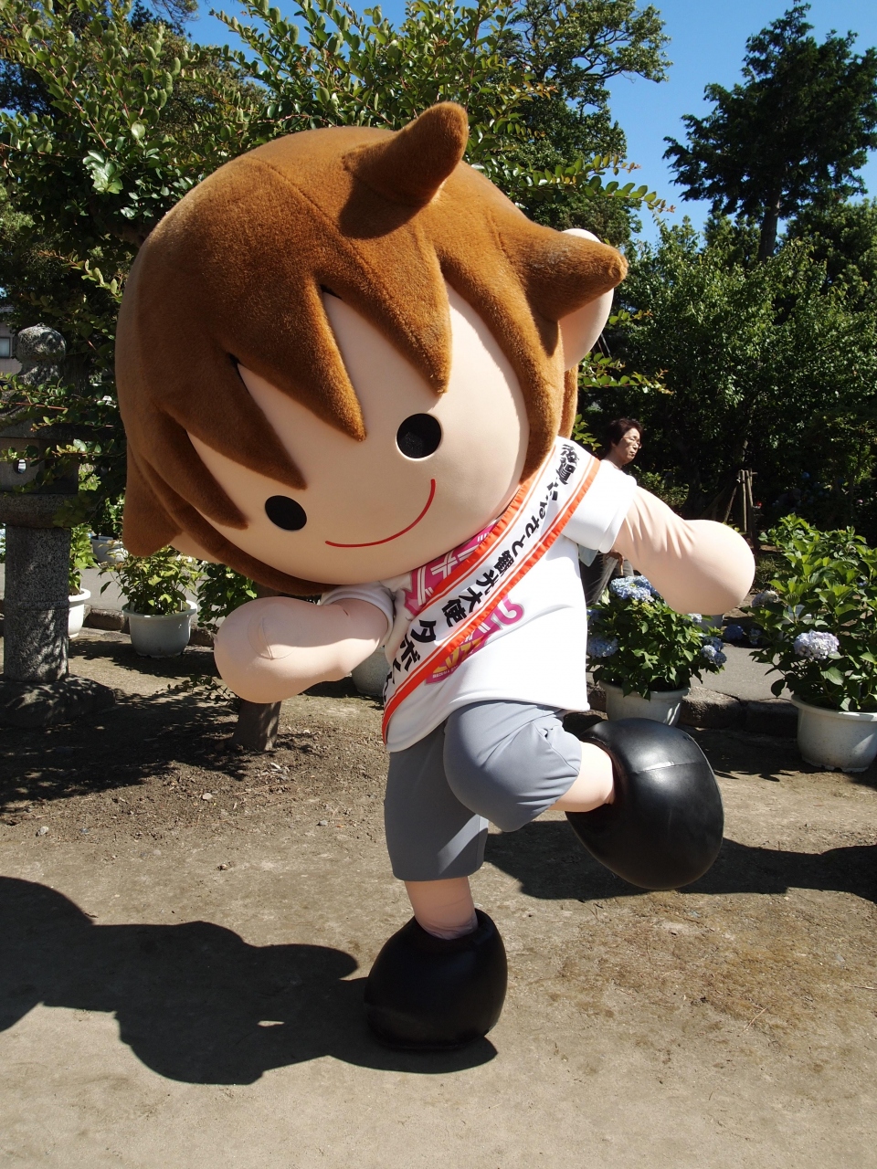 かわいいのはどっち ゆるキャラ アイドル なぜかあじさいまつり 12 6 稲沢 清須 愛知県 の旅行記 ブログ By ぽちこさん フォートラベル かわいいのはどっち ゆるキャラ アイドル なぜかあじさいまつり 12 6 稲沢 清須 愛知県 の旅行記 ブログ By ぽちこさん フォートラベル