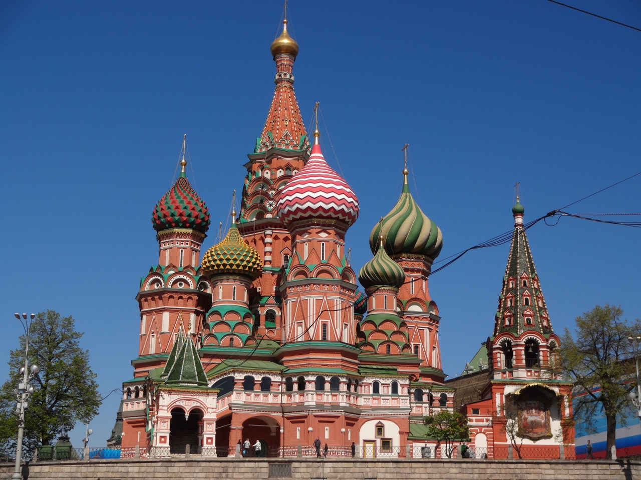 16 12年gwロシア モスクワ編５救世主キリスト大聖堂と聖ワシーリ寺院 モスクワ ロシア の旅行記 ブログ By Midoriさん フォートラベル